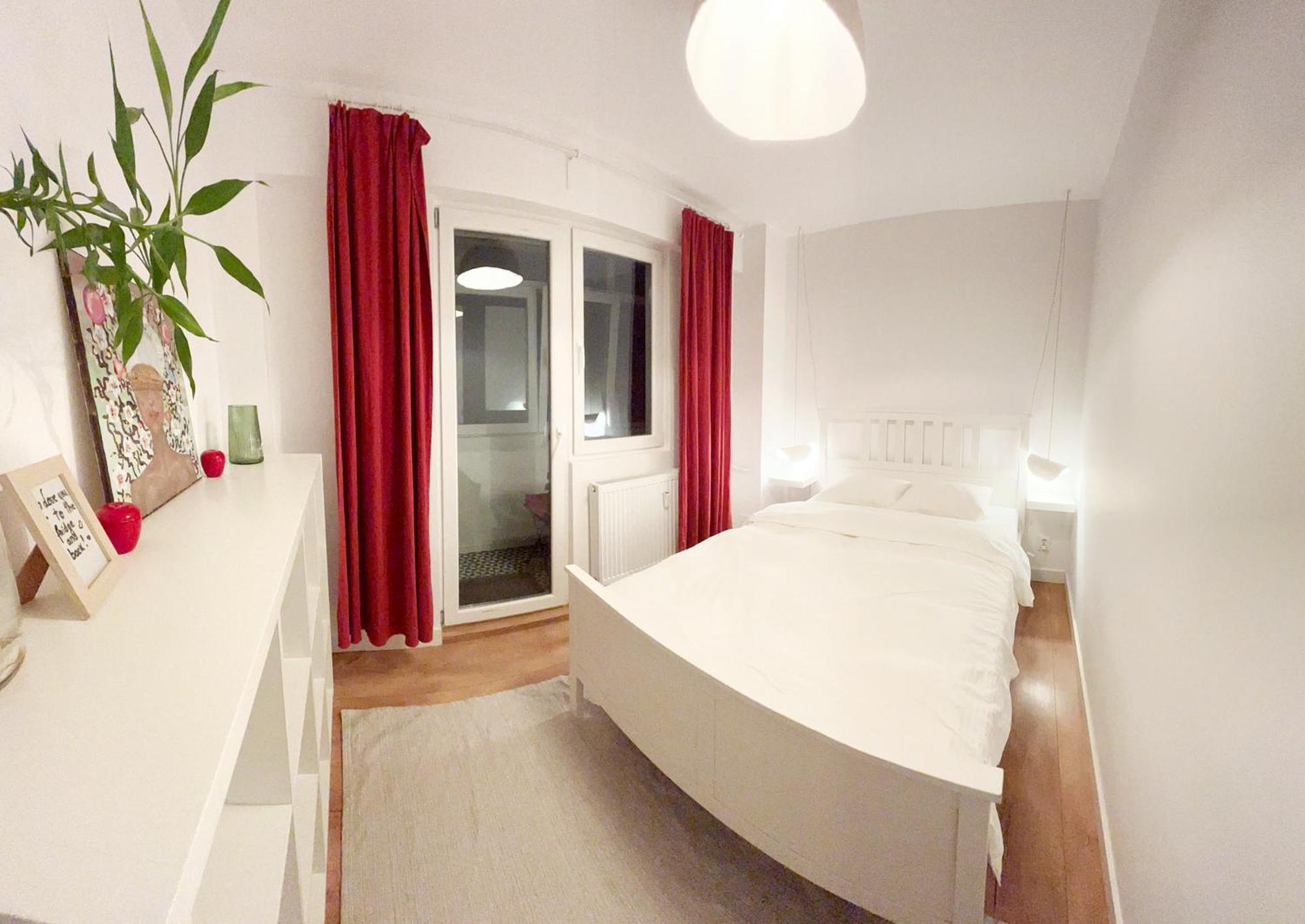 Lola's Close To Center Apartament *