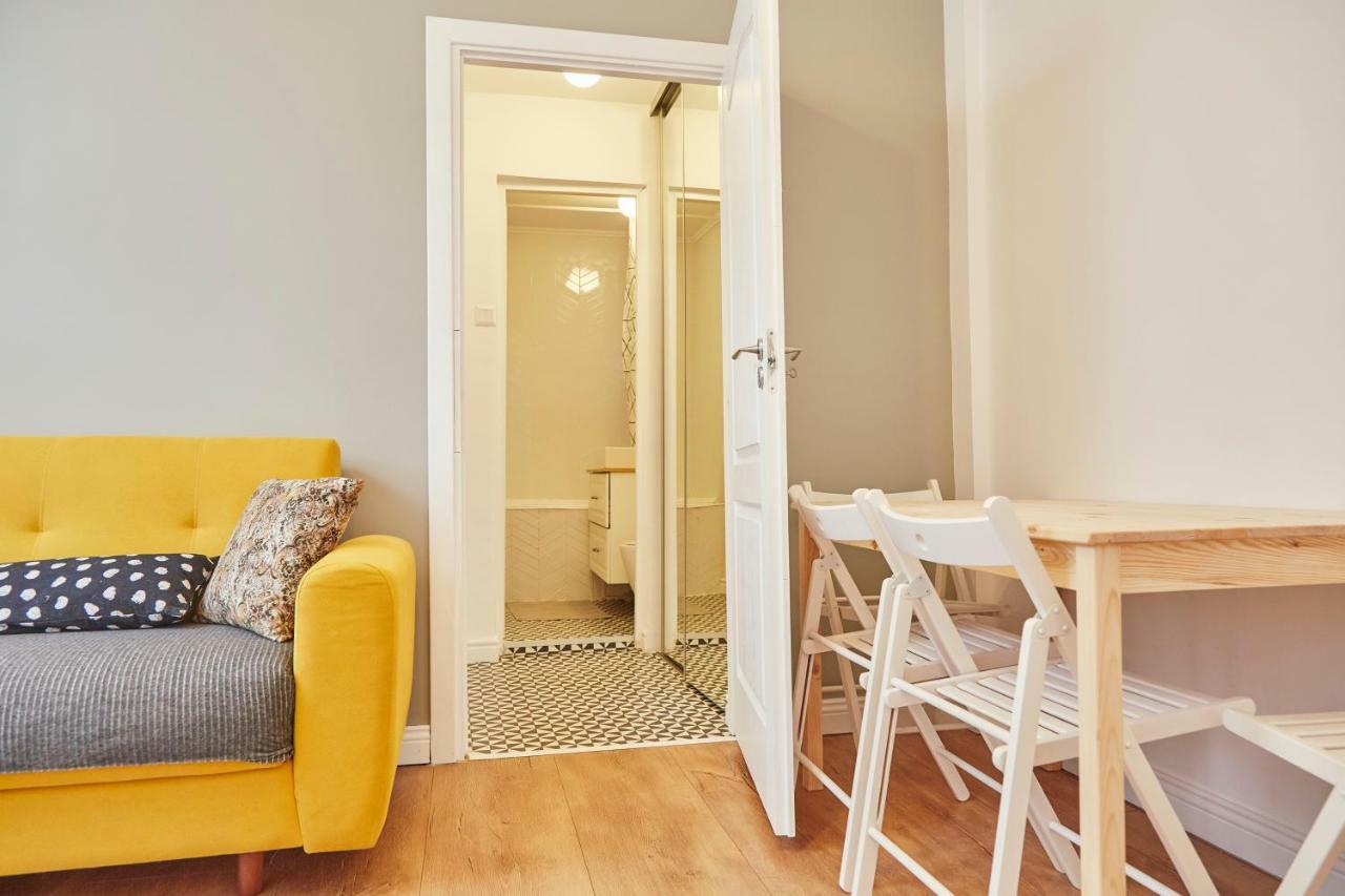 Apartament Lola's Close To Center *